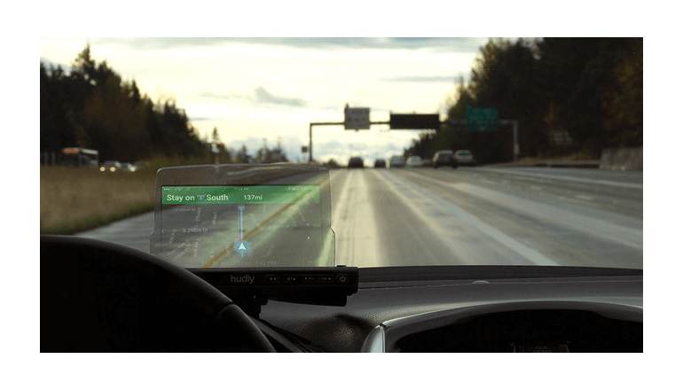 交通事故を激減させてくれるかもしれないHUD「Hudly」 交通事故を激減させてくれるかもしれないHUD「Hudly」