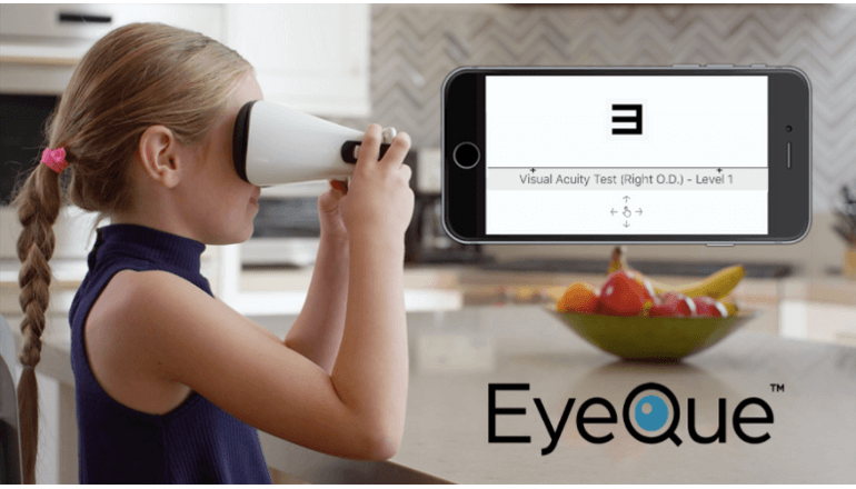 眼科いらずの家庭で手軽に視力検査。「EyeQue Insight」