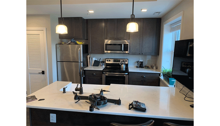 360度カメラ搭載の家庭用小型ドローン「VISTA Drone」